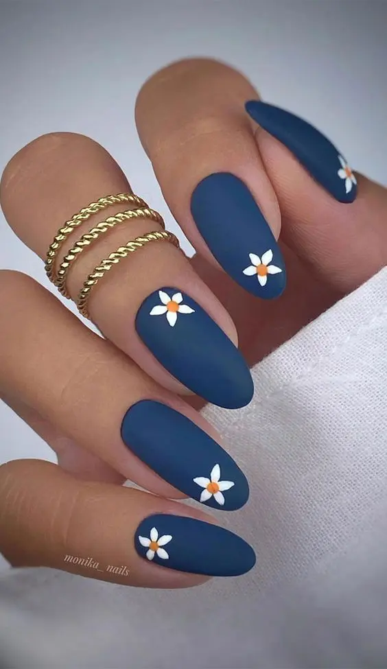 50+ Fabulous Blue Nail Designs - The Glossychic