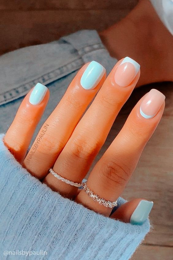 light blue nails short