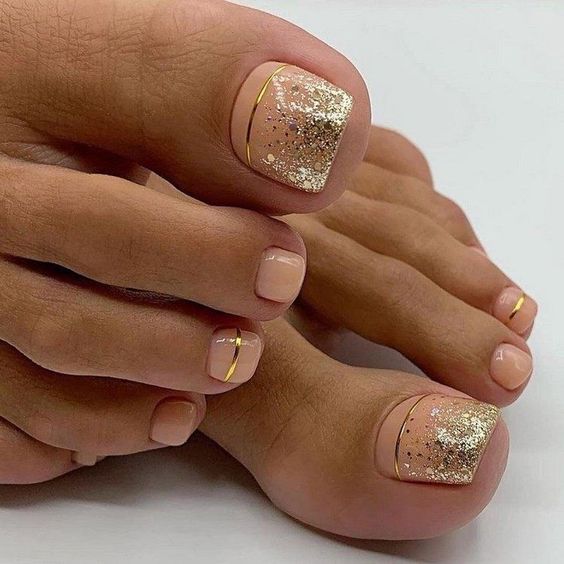 Top pedicure ideas for spring, summer, fall, and winter to try out. Browse these pedicure ideas and pedicure colors now!