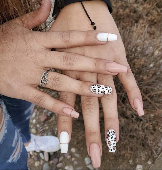 The top leopard nails, leopard print nails, cheetah print nails, cheetah nails, and animal print nails in general