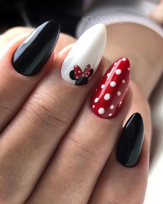 Disney nails and Disney nail designs including simple Disney nails