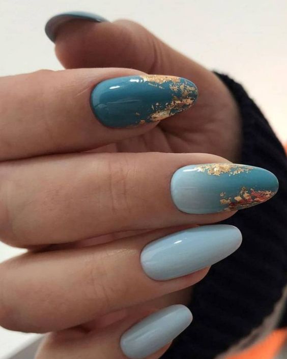 The top turquoise nails and teal nails right now