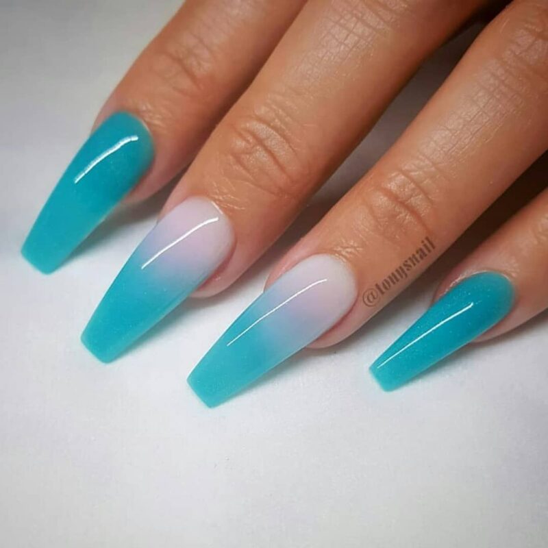 The top turquoise nails and teal nails right now