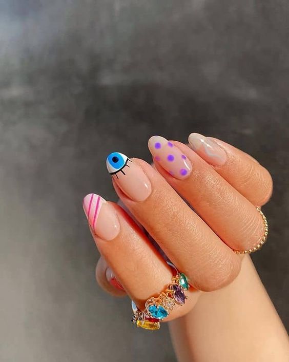 The best bright nails, bright nail ideas, bright nail colors, and bright nail designs for neon nails