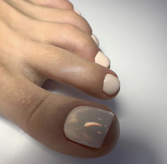 Top pedicure ideas for spring, summer, fall, and winter to try out. Browse these pedicure ideas and pedicure colors now!