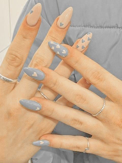 15 + Cool Y2K Nail Aesthetic Ideas For Your Next Manicure | Artist Hue