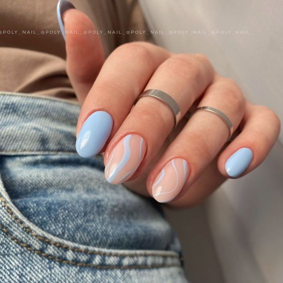 Explore Unique French Manicure Nail Art| Nykaa's Beauty Book