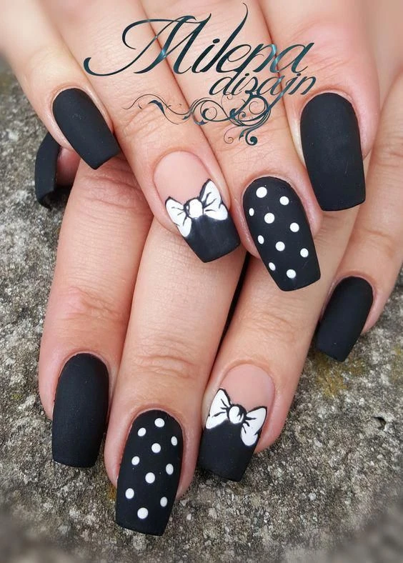 Disney nails and Disney nail designs including simple Disney nails