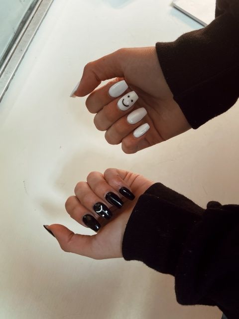 The top black and white nails, black and white nail designs, black and white nails acrylic, black and white nail art, and more black and white nail ideas