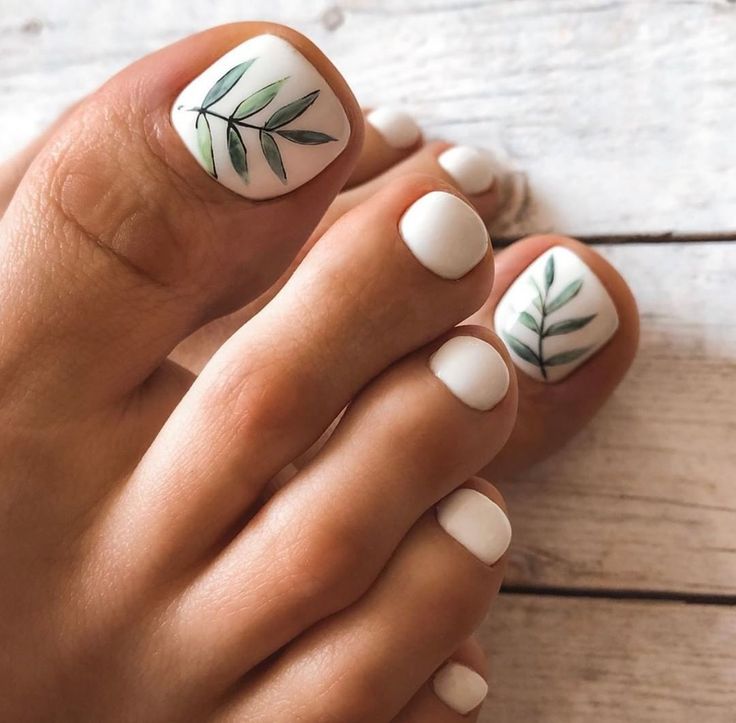 60+ Trending Pedicure Ideas To Try Out This Year