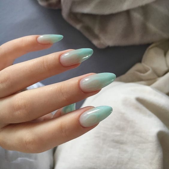 The top turquoise nails and teal nails right now