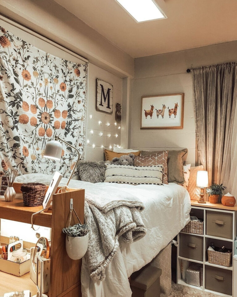 55+ Trendy College Dorm Room Ideas That Are Popular This Year