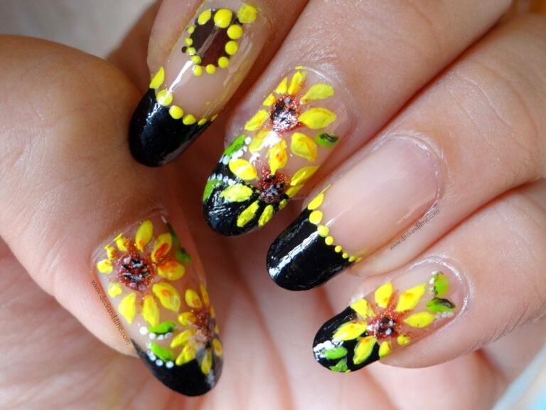 48+ Cheerful Sunflower Nails For Your Next Manicure