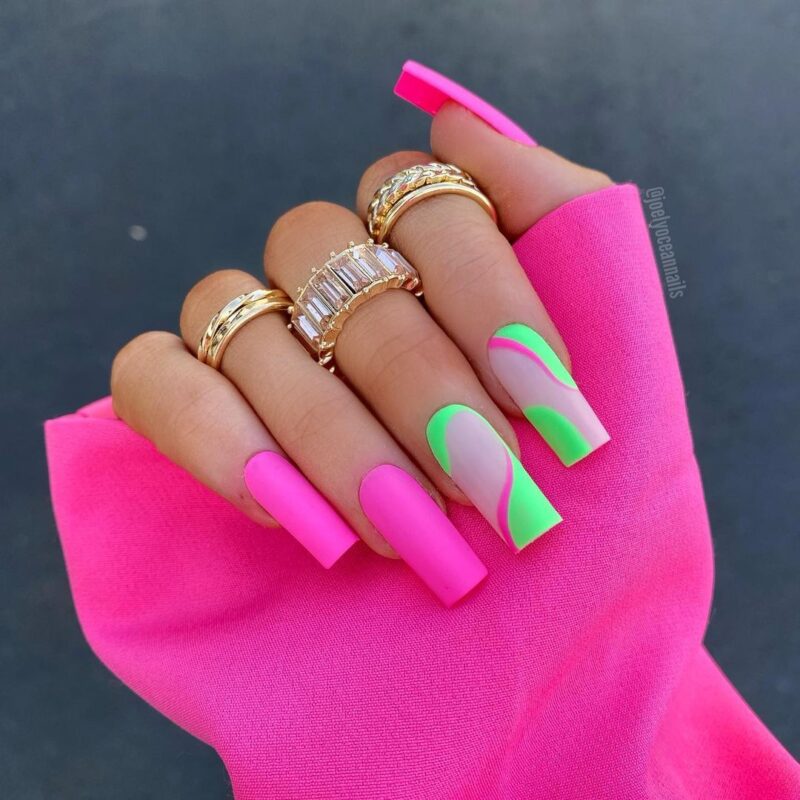 The best bright nails, bright nail ideas, bright nail colors, and bright nail designs for neon nails