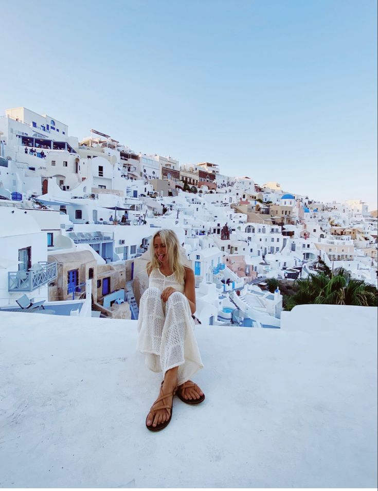 What To Wear In Greece | Greece Outfits for vacation