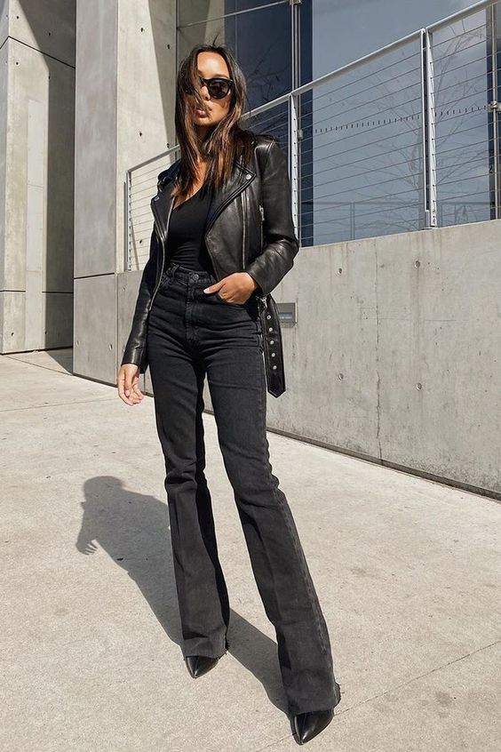 40+ Outfits With Flare Jeans To Wear Right Now + How To Style