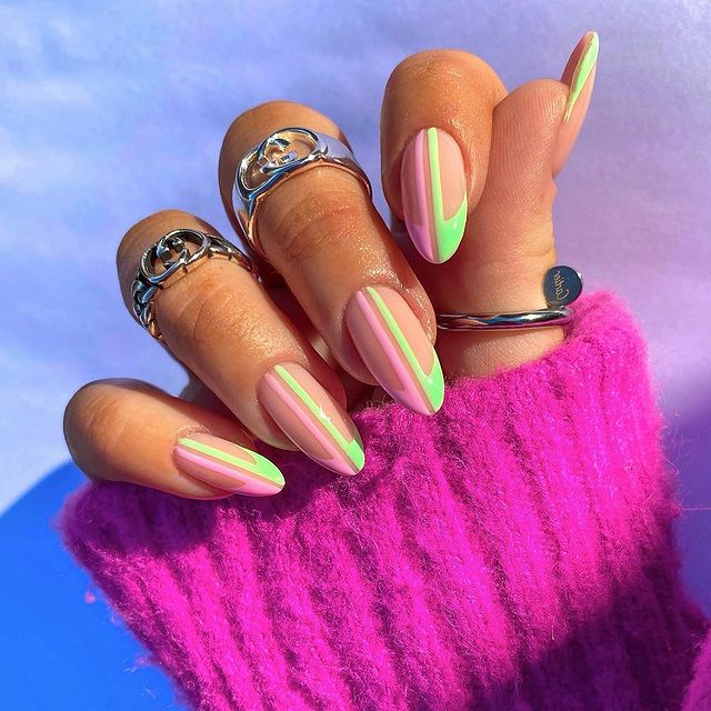 Y2K Nail Ideas That'll Take You Right Back to the Year 2000 — See