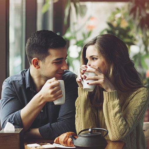 250+ Perfect First Date Questions To Get To Know Your Date