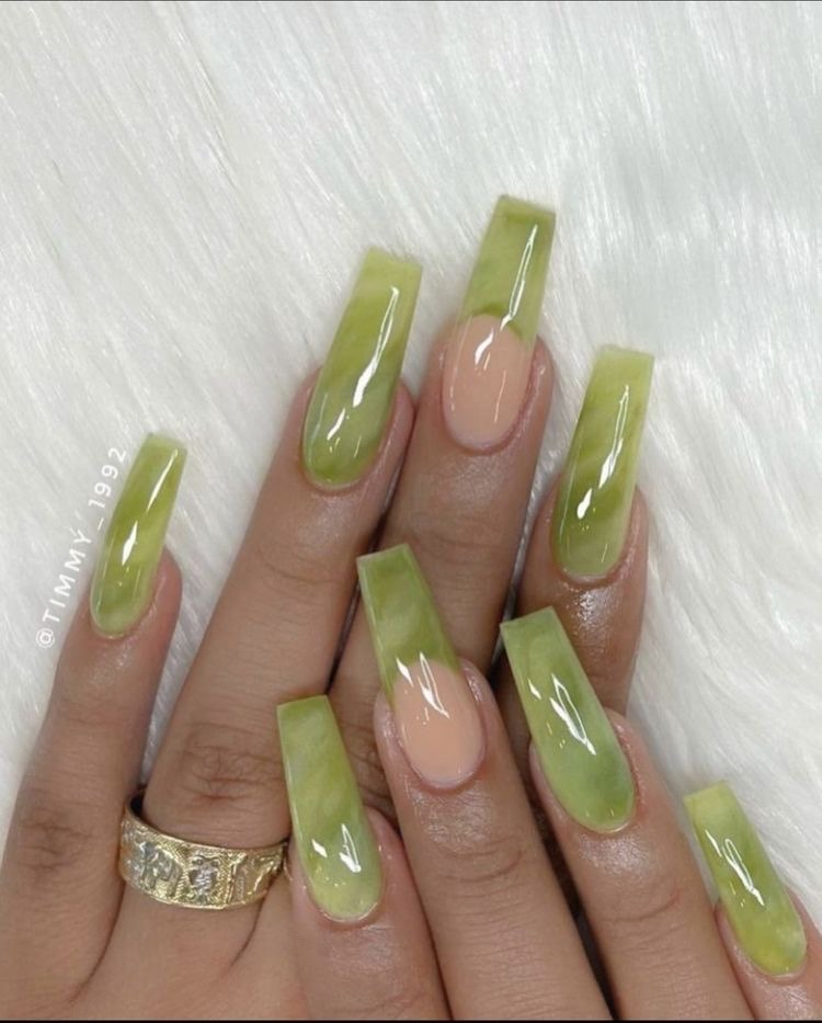 The top light green nails and light green nail designs