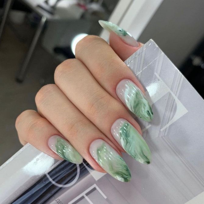 The top light green nails and light green nail designs