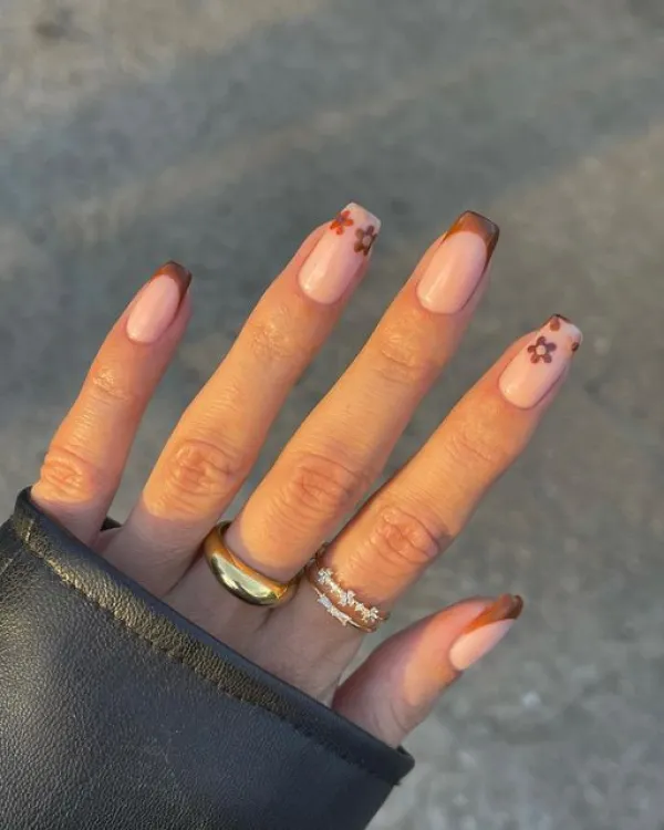 The best fall nails, fall nail designs, and fall nail colors this year