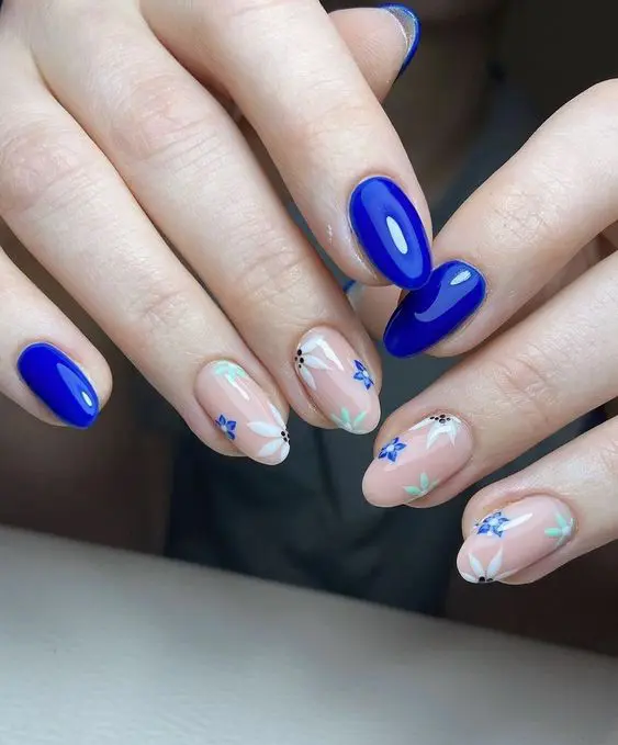 The top royal blue nails, royal blue nail ideas, and royal blue nail designs