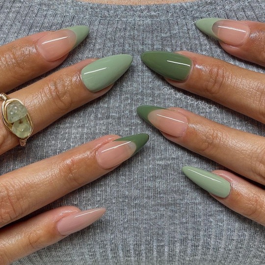 neon green stiletto nails