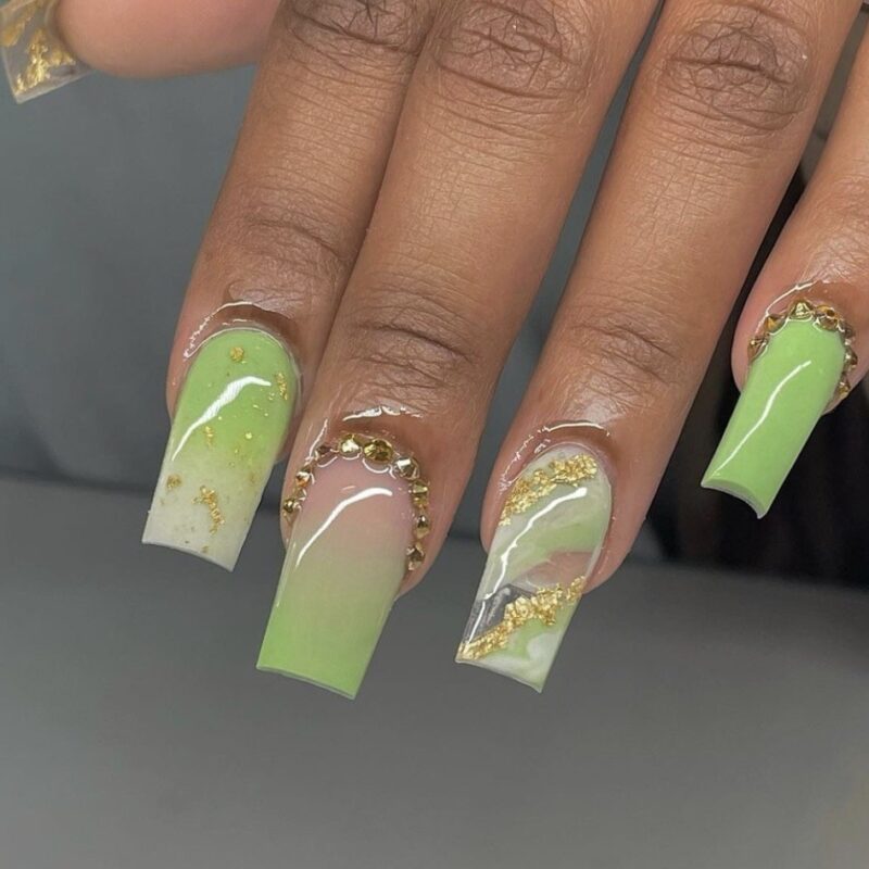 The top light green nails and light green nail designs