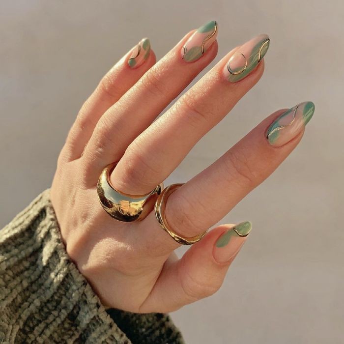 The top light green nails and light green nail designs