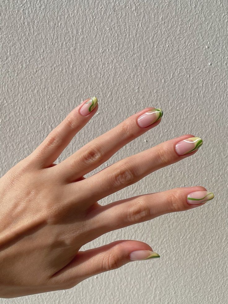 The top light green nails and light green nail designs