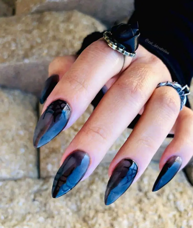 The hottest trend right now: cat eye nails including the classic cat eye nails design and interesting cat eye nail ideas