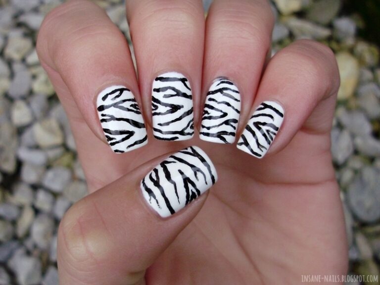 40+ Zebra Nails That Are Super IN Right Now