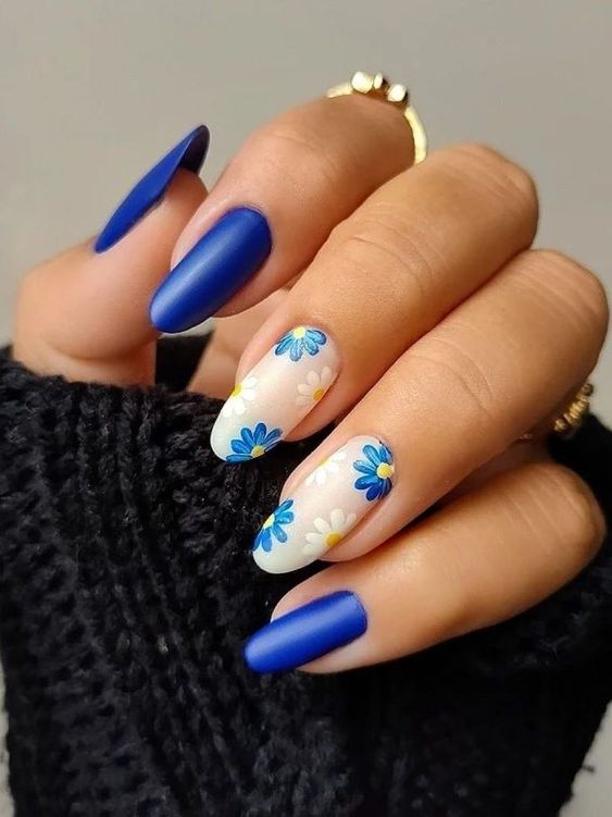 The top royal blue nails, royal blue nail ideas, and royal blue nail designs