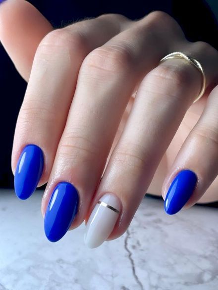 15 Electric Blue Nail Ideas That Are Bright and Bold