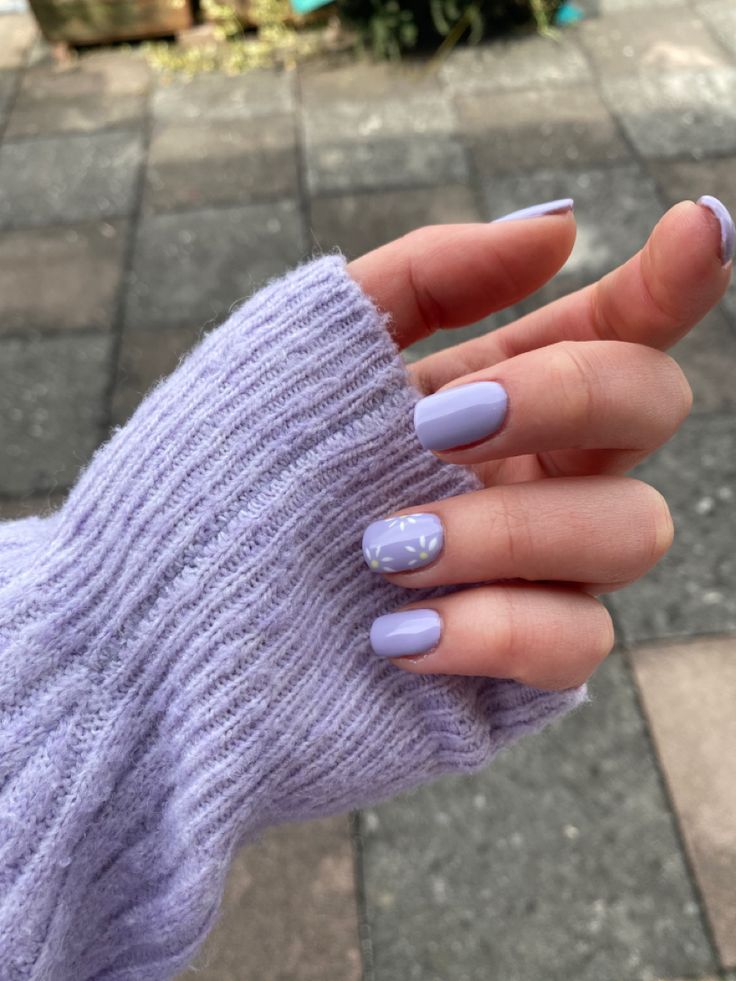 lavender nails, lavender nail designs, and lavender nail ideas to copy | lilac nails and lilac nail designs