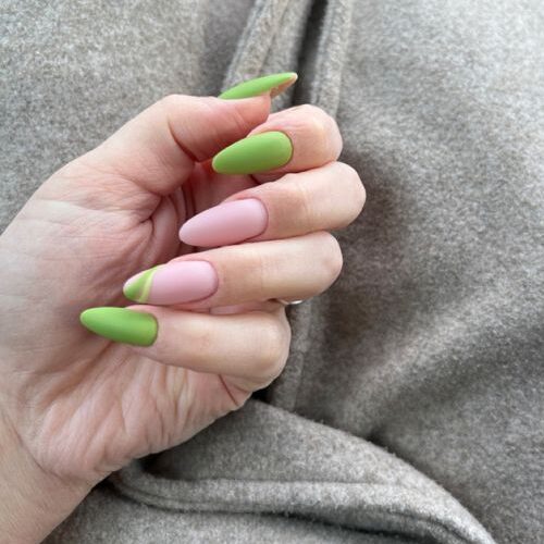 30+ Gorgeous Lime Green Nails To Try Right Now