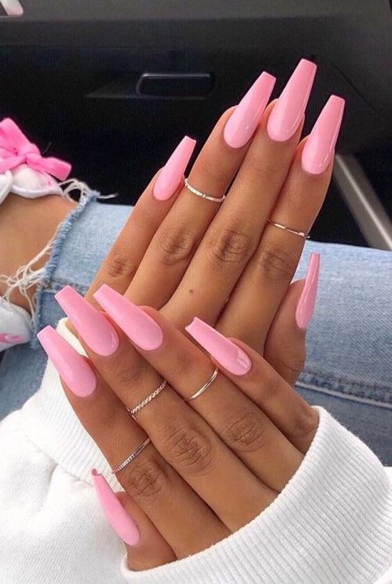 42 Light Pink Nails To Try At Your Next Nail Appointment