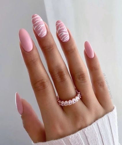 pink to light pink nails