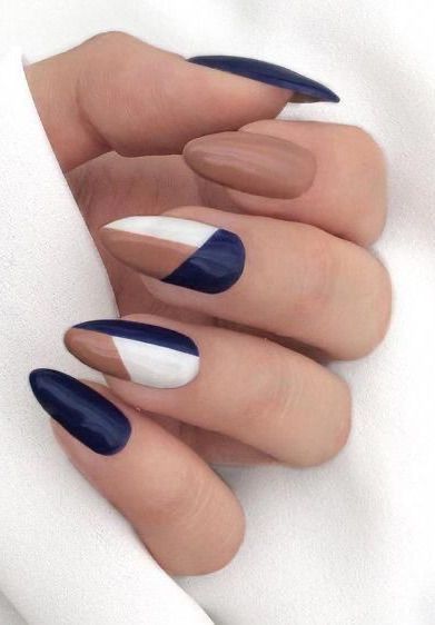 The top navy blue nails designs and navy blue nail ideas to try