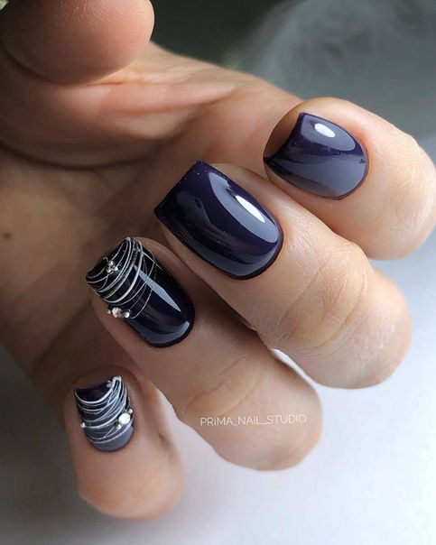 The top navy blue nails designs and navy blue nail ideas to try