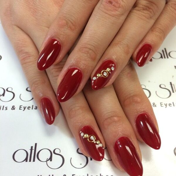 45 Stunning Red And Gold Nails For A Sophisticated Manicure