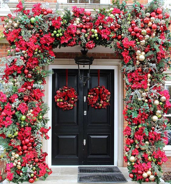 The top Christmas door decorations and Christmas door decoration ideas to try