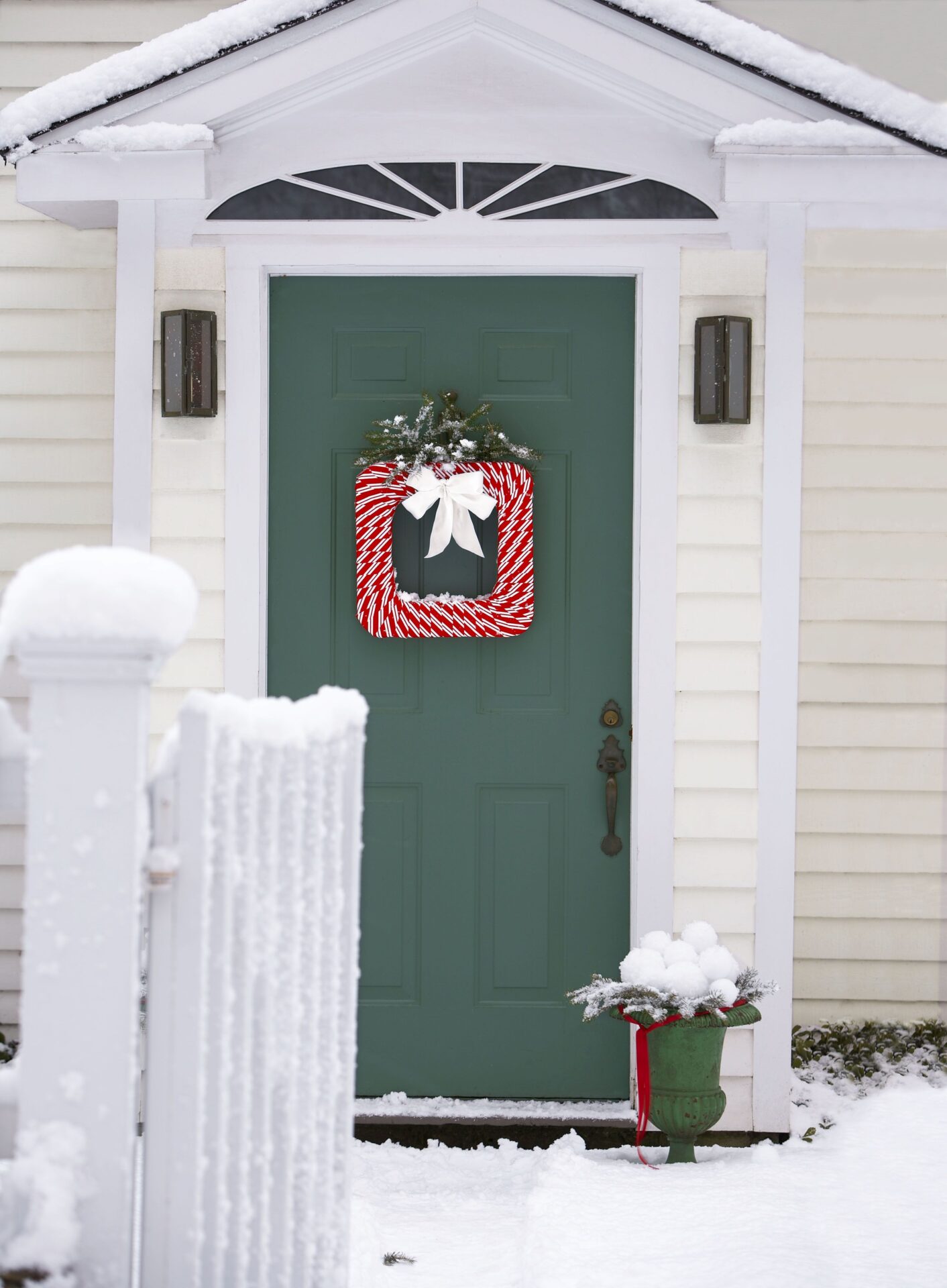 The top Christmas door decorations and Christmas door decoration ideas to try