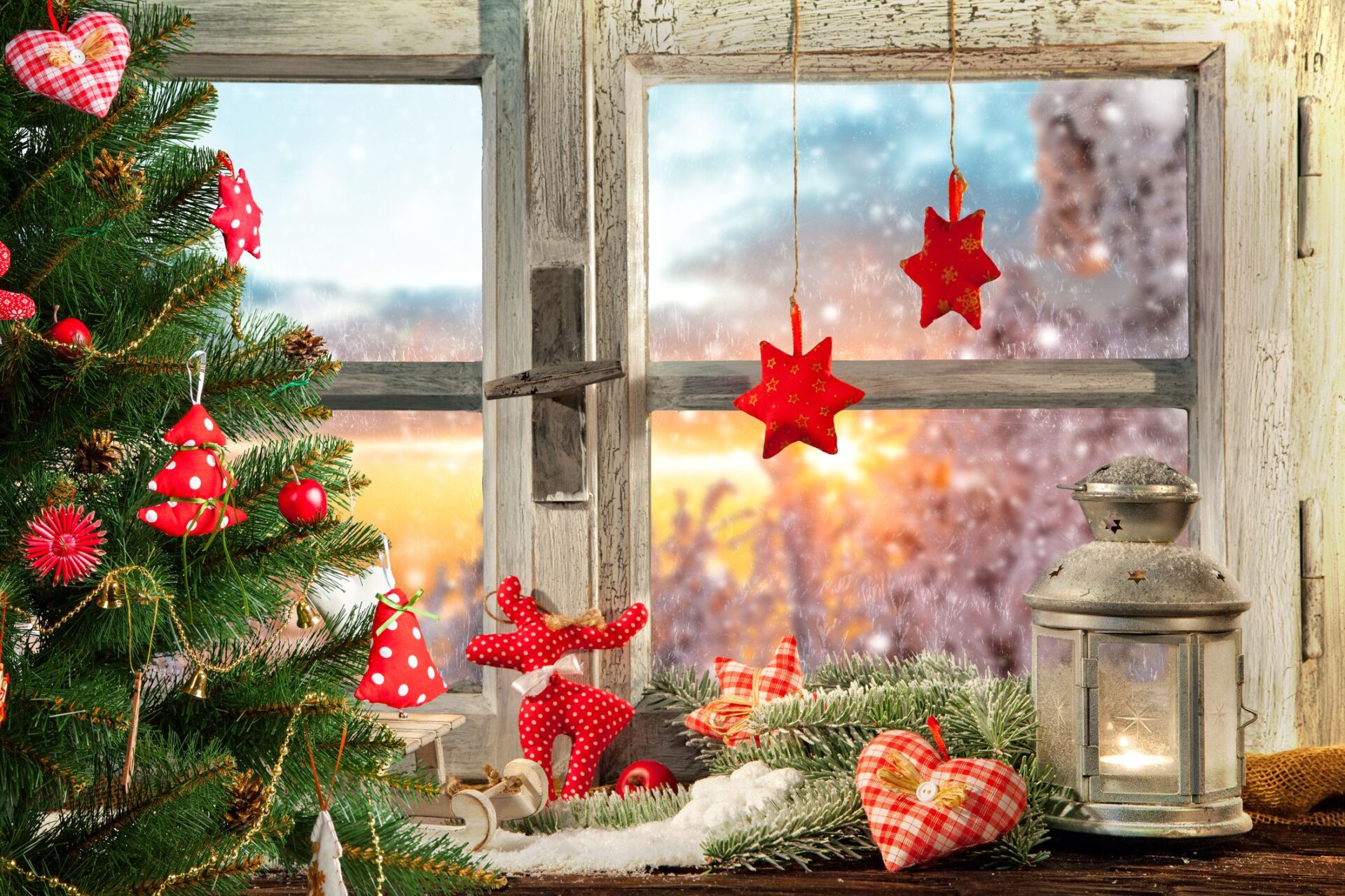 christmas-window-decorations