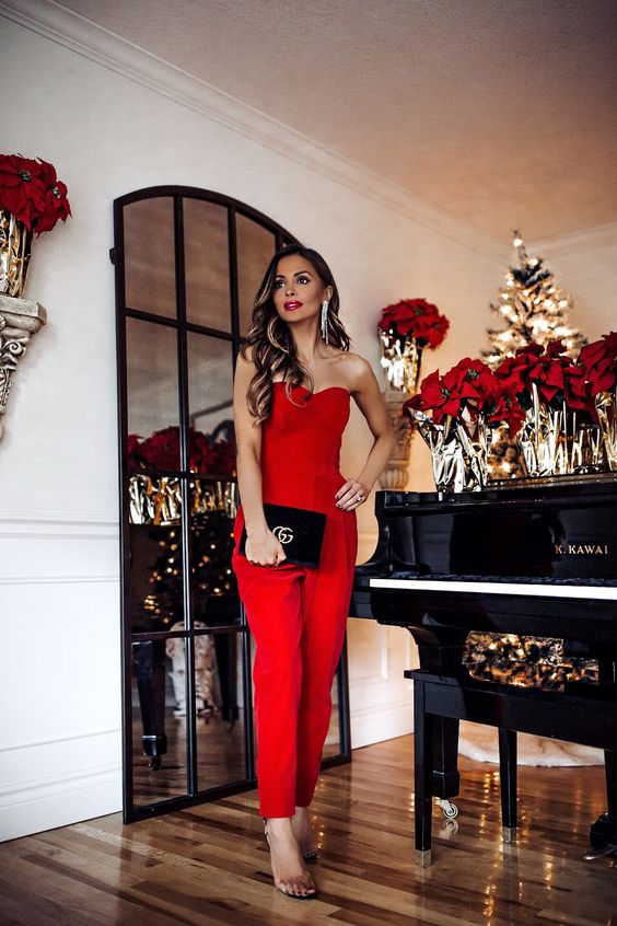 The best Christmas Eve outfits | Outfits for Christmas Eve to try