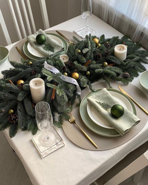 Christmas Table Setting Ideas