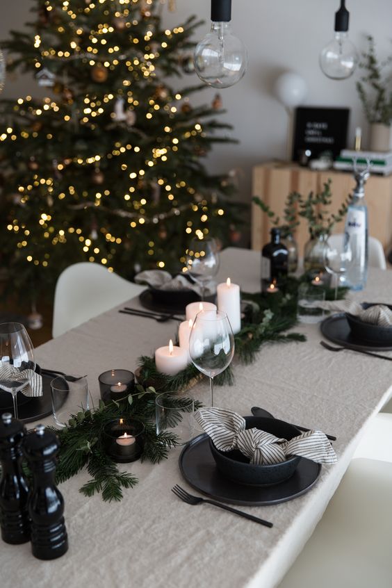 Christmas Table Setting Ideas