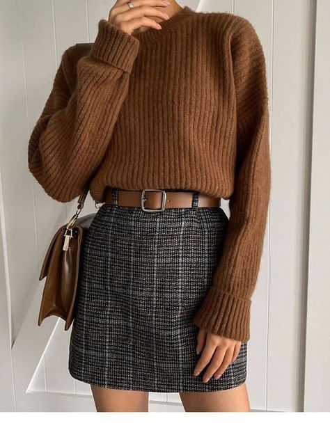 45+ Gorgeous Winter Outfit Ideas To Stay Chic & Warm