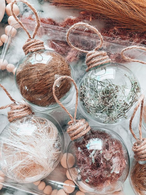 Homemade Christmas ornament ideas to try