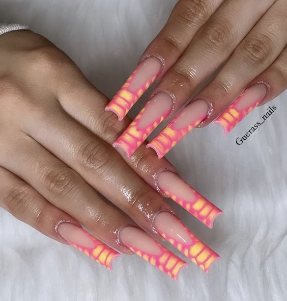 The best crocodile nails